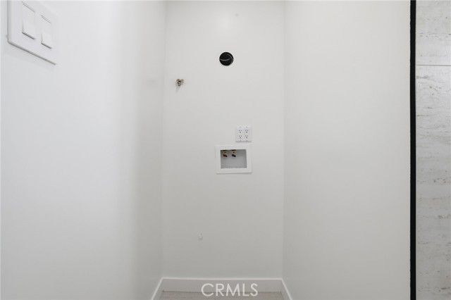 9651 Comanche, Chatsworth (los Angeles), CA 91311