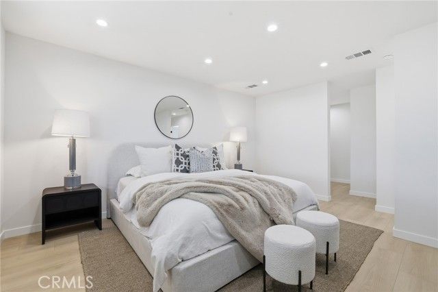 9651 Comanche, Chatsworth (los Angeles), CA 91311