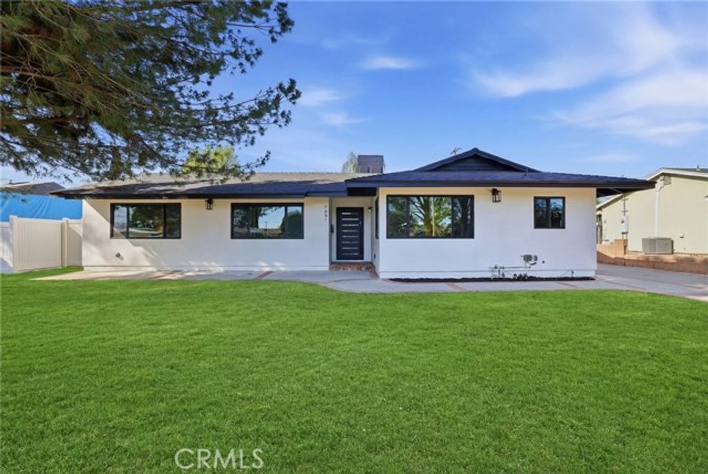 9651 Comanche, Chatsworth (los Angeles), CA 91311