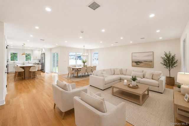 949 Midway, Woodmere, NY 11598
