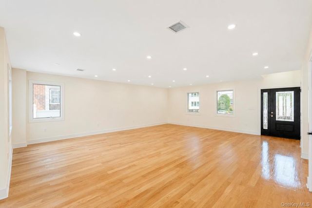 949 Midway, Woodmere, NY 11598