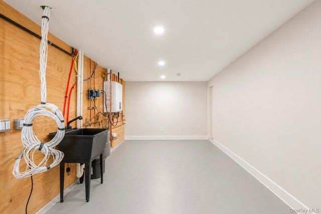 949 Midway, Woodmere, NY 11598