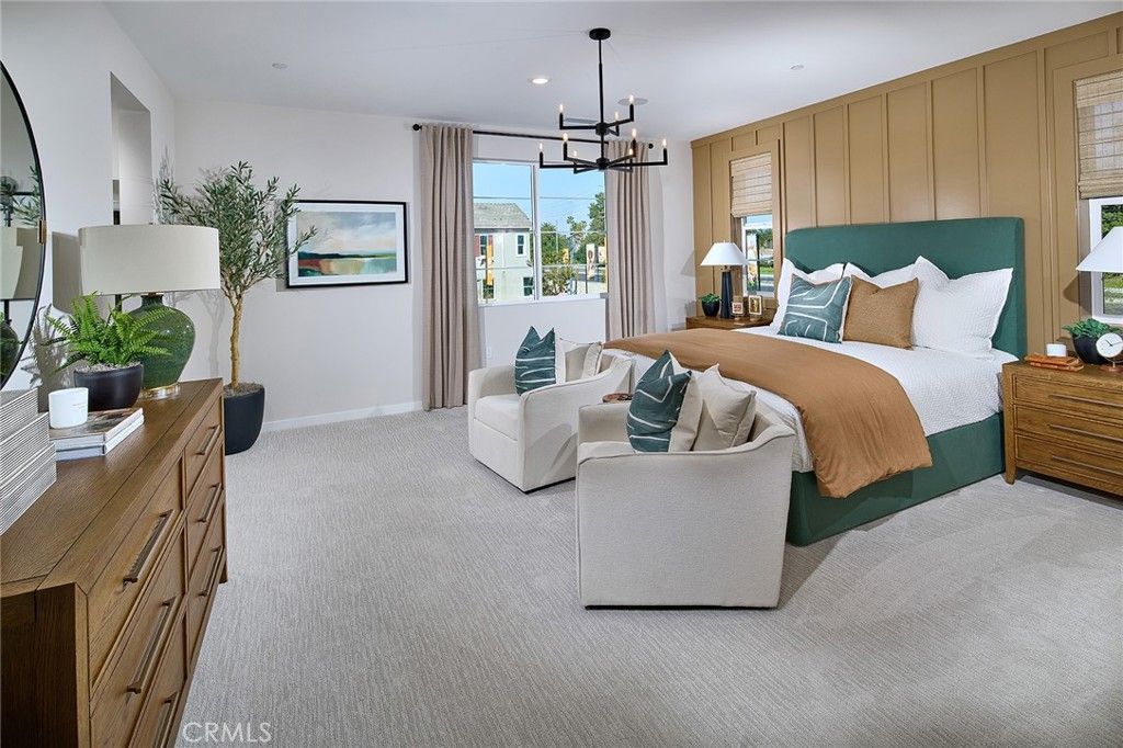 Image 10 of property listing at 5826 Walden Court, Eastvale, CA 92880