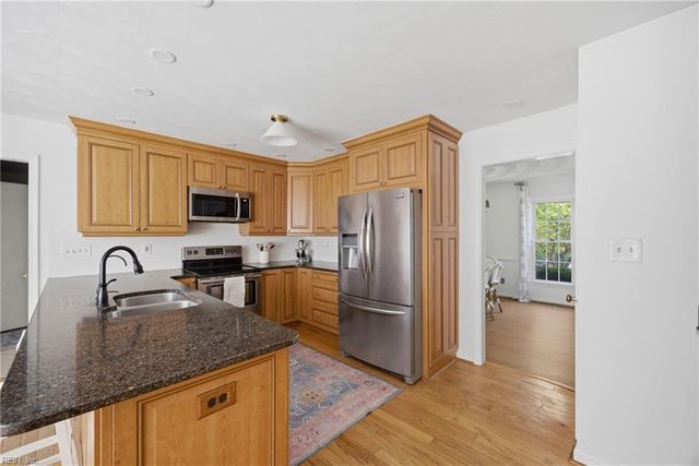1517 Colbeck CT, Virginia Beach, VA 23456