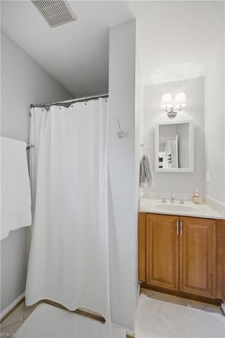 1517 Colbeck CT, Virginia Beach, VA 23456