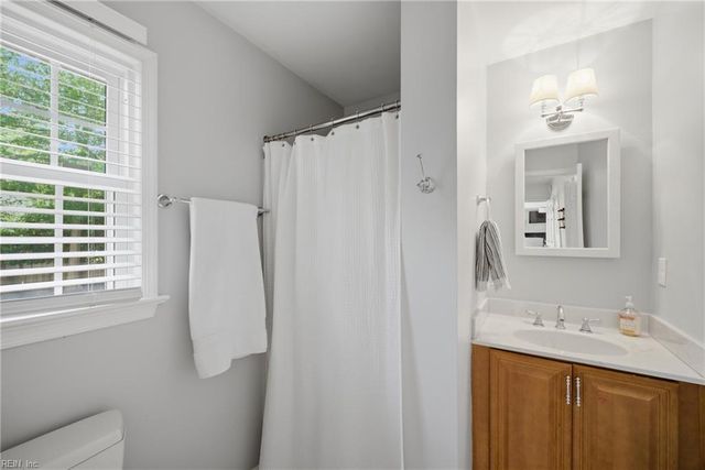 1517 Colbeck CT, Virginia Beach, VA 23456