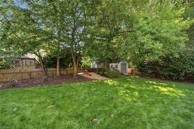 1517 Colbeck CT, Virginia Beach, VA 23456