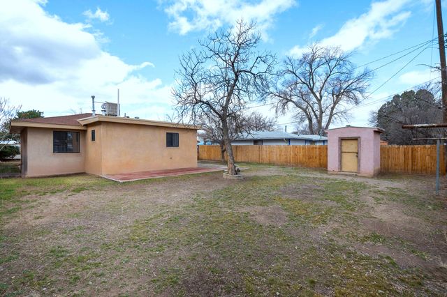 3029 Hudson Circle NW, Albuquerque, NM 87107