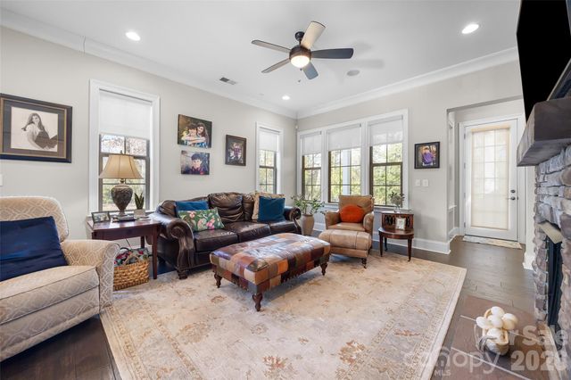 5926 Tindall Park Drive, Charlotte, NC 28210