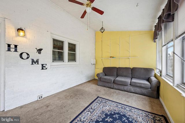 222 COLLINGDALE AVE, Darby, PA 19023