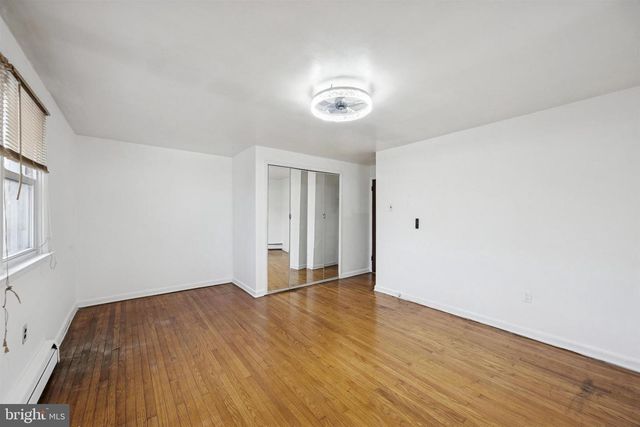 222 COLLINGDALE AVE, Darby, PA 19023