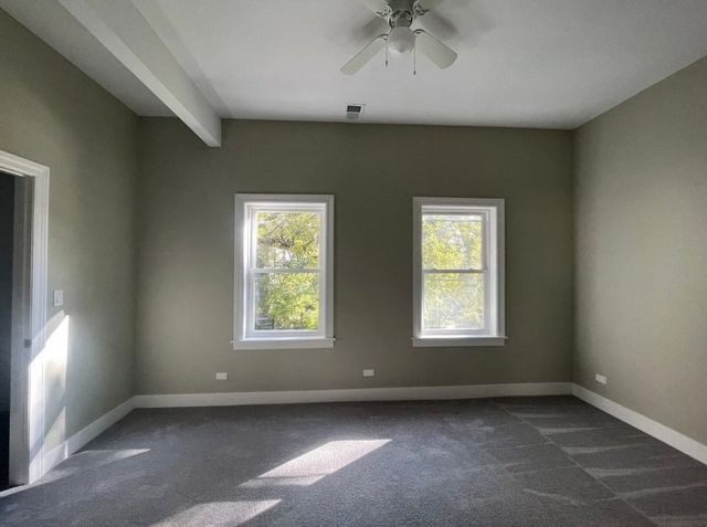 6448 S Saint Lawrence Avenue 2, Chicago, IL 60637