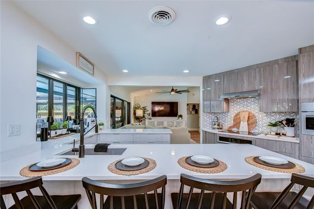 2980 BRIDLEWOOD DRIVE, Palm Harbor, FL 34683
