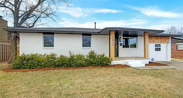 3822 NW Meadowbrook Dr, Lawton, OK 73507