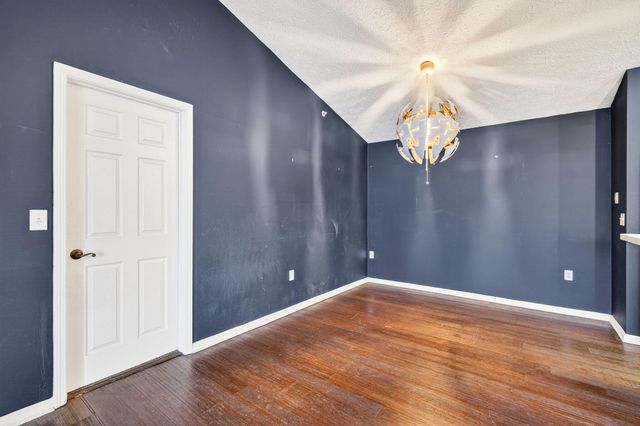 6200 Harbour Pointe, 301, Columbus, OH 43231