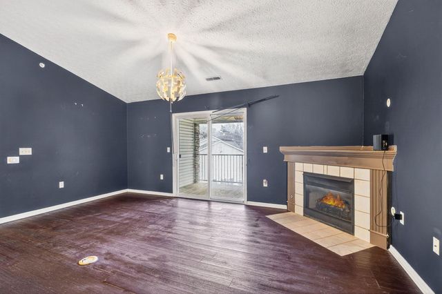 6200 Harbour Pointe, 301, Columbus, OH 43231