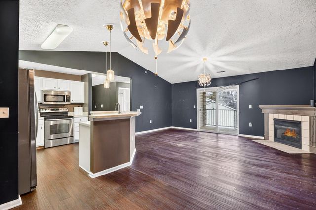 6200 Harbour Pointe, 301, Columbus, OH 43231