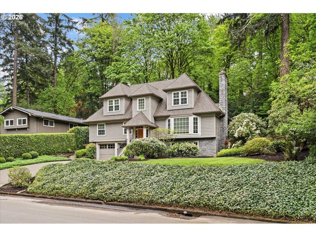 17370 CANYON Dr, Lake Oswego, OR 97034