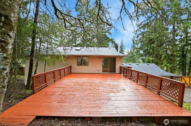 28 Madrona Place, Dupont, WA 98327