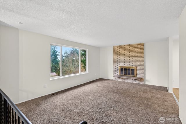 28 Madrona Place, Dupont, WA 98327