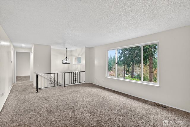 28 Madrona Place, Dupont, WA 98327