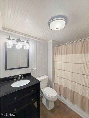 2341 Hardins Run Road, New Cumberland, WV 26047