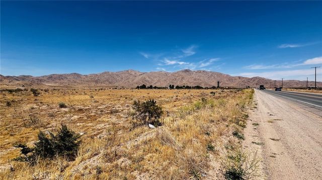 14239 Highway 18, Apple Valley, CA 92308