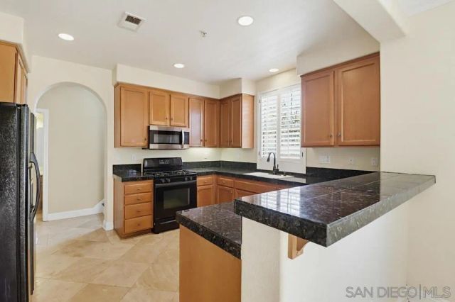 1561 Camiito Zaragosa, Chula Vista, CA 91913