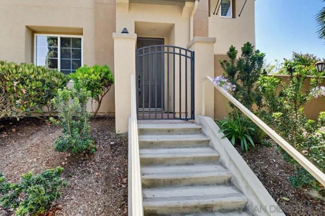 1561 Camiito Zaragosa, Chula Vista, CA 91913