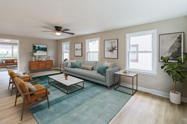 9934 Herrick Avenue, Franklin Park, IL 60131