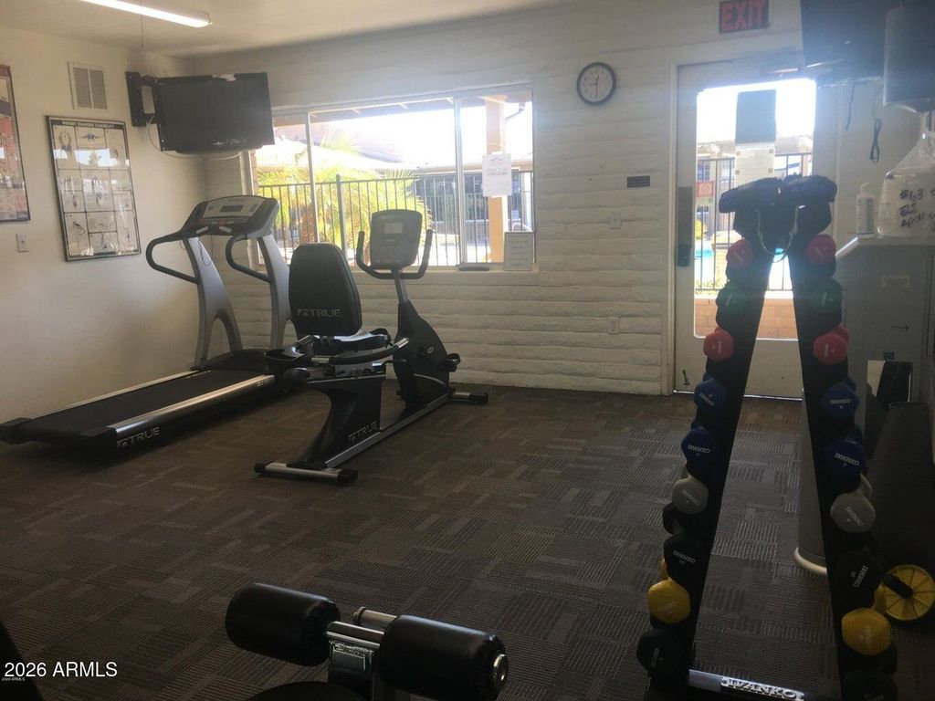 Image 36 of property listing at 10701 N 99TH Avenue 77, Peoria, AZ 85345