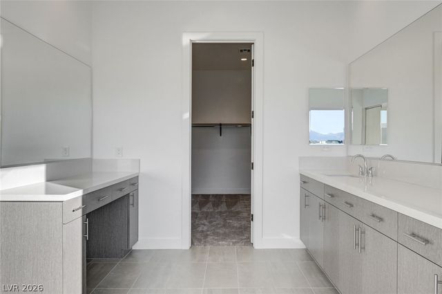 10738 Desert Heights Avenue, Las Vegas, NV 89135