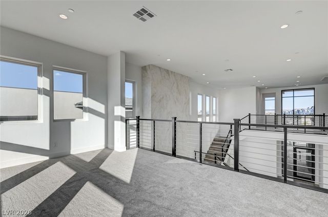 10738 Desert Heights Avenue, Las Vegas, NV 89135