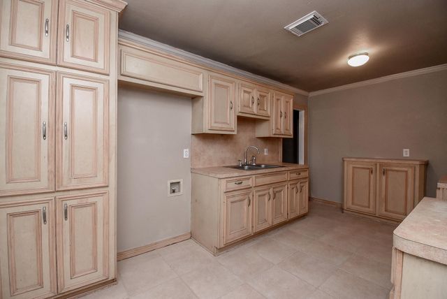 5419 Firefly Avenue, Houston, TX 77017