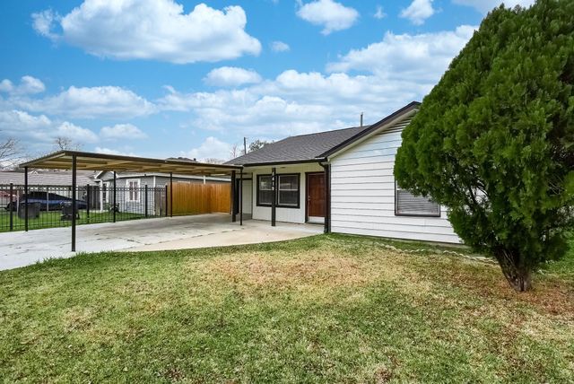 5419 Firefly Avenue, Houston, TX 77017