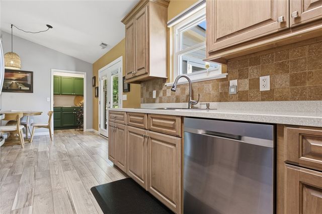 200 Lakewood Drive, Anderson, SC 29621