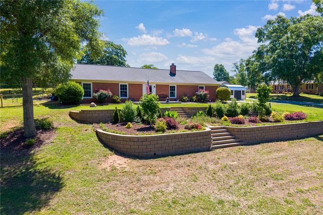 200 Lakewood Drive, Anderson, SC 29621