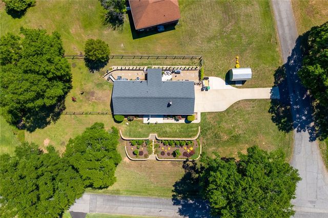 200 Lakewood Drive, Anderson, SC 29621