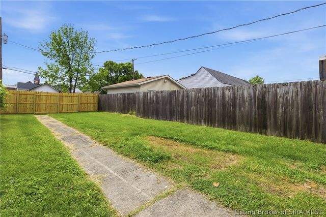 1308 Culbertson Avenue, New Albany, IN 47150