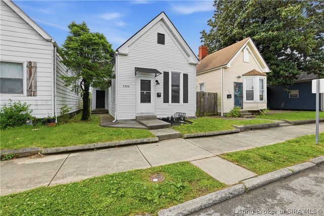 1308 Culbertson Avenue, New Albany, IN 47150