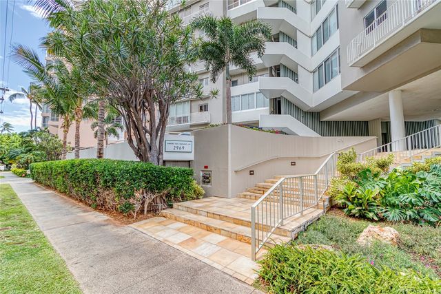 2969 Kalakaua Avenue 202, Honolulu, HI 96815