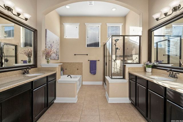 12411 Magnolia Spg, San Antonio, TX 78253