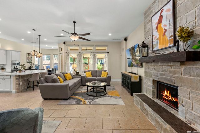 12411 Magnolia Spg, San Antonio, TX 78253