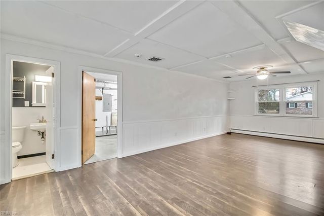 1008 Mains Creek RD, Chesapeake, VA 23320