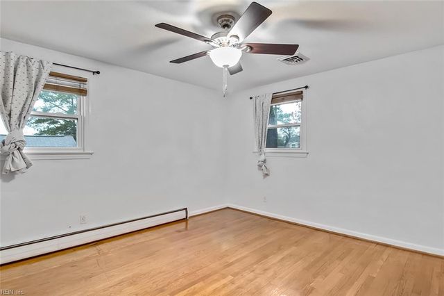 1008 Mains Creek RD, Chesapeake, VA 23320