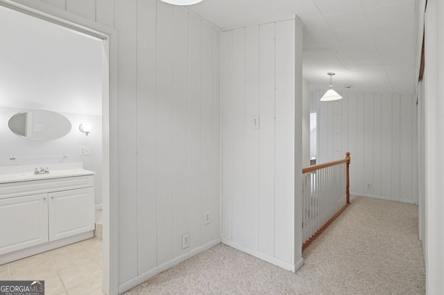 2215 Lyle Avenue, Atlanta, GA 30337