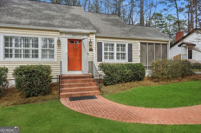 2215 Lyle Avenue, Atlanta, GA 30337