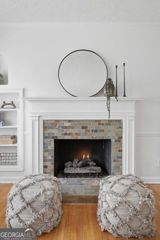 2215 Lyle Avenue, Atlanta, GA 30337