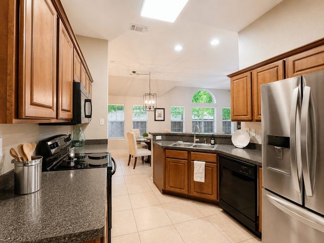 1006 Hall Street, Mckinney, TX 75069