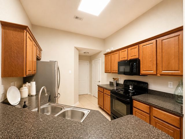 1006 Hall Street, Mckinney, TX 75069
